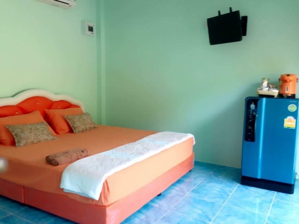 Maiyok Resort Ko Sichang Exterior foto