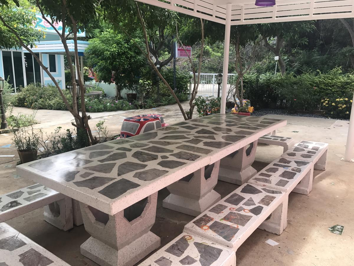 Maiyok Resort Ko Sichang Exterior foto
